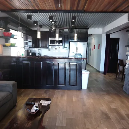 Tres Cocos Resort