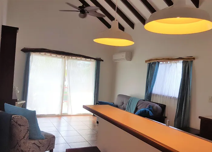 Tres Cocos Hotel